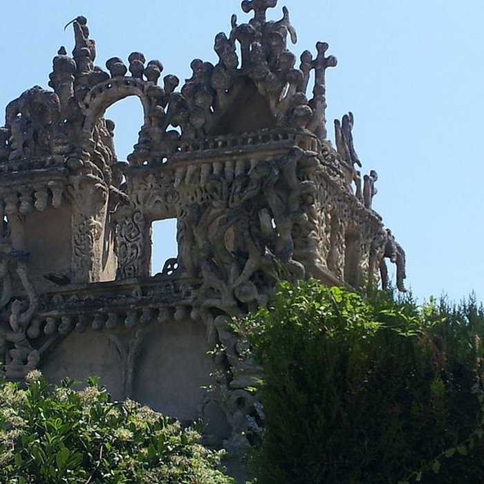 Photo de Tombe du Facteur Cheval à Hauterives