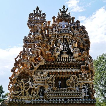 Tombe du Facteur Cheval à Hauterives