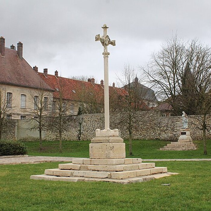 Photo de Croix de cimetière de Jouarre