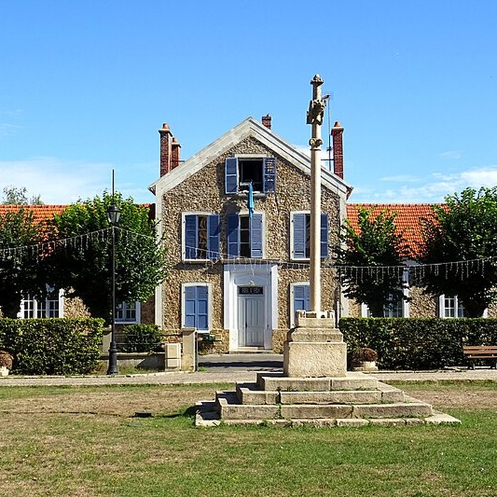 Photo de Croix de cimetière de Jouarre
