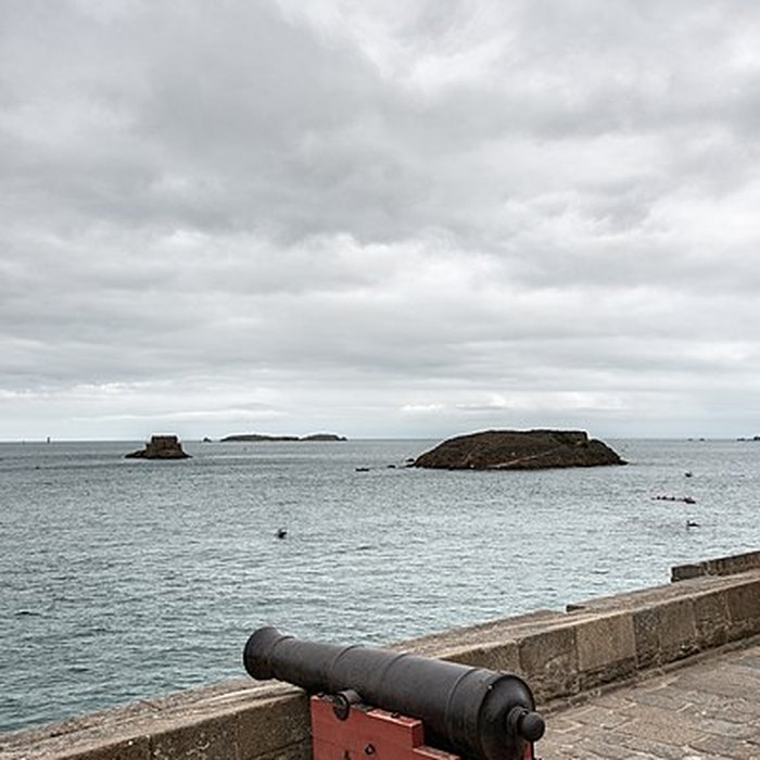 Photo de Tombeau de Chateaubriand à Saint-Malo