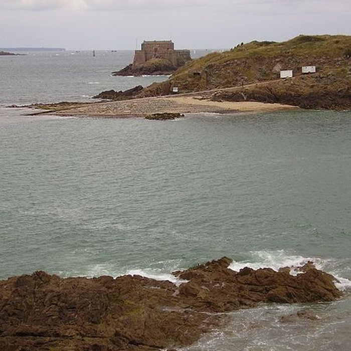 Photo de Tombeau de Chateaubriand à Saint-Malo