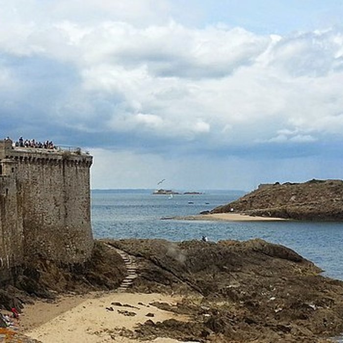Photo de Tombeau de Chateaubriand à Saint-Malo