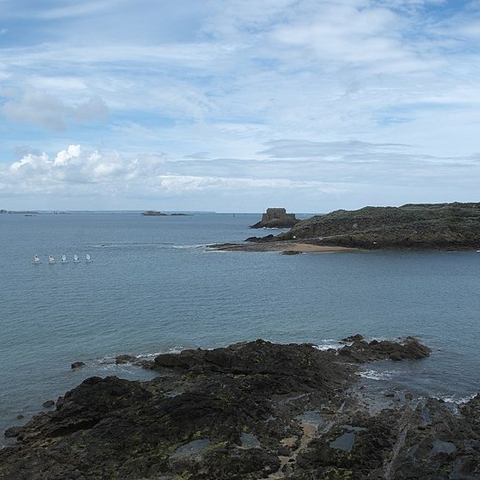 Photo de Tombeau de Chateaubriand à Saint-Malo