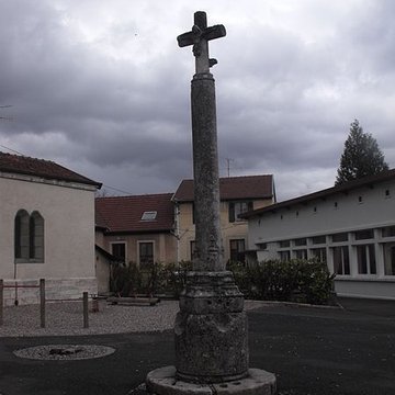 Croix de cimetière de Mandeure