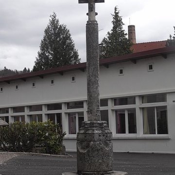 Croix de cimetière de Mandeure