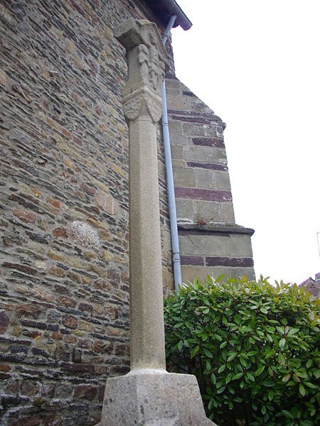Photo de Croix de cimetière de Néant-sur-Yvel