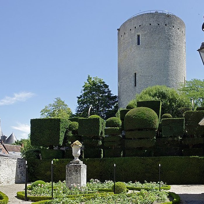 Photo de Tour blanche dIssoudun