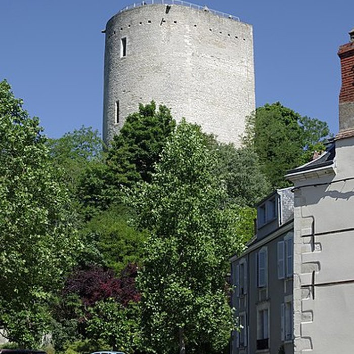 Photo de Tour blanche dIssoudun