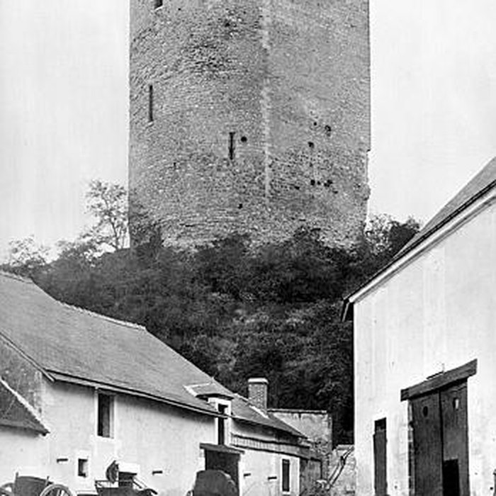 Photo de Tour blanche dIssoudun