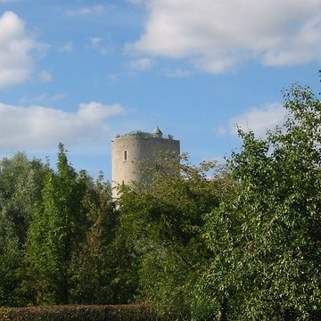 Tour blanche dIssoudun