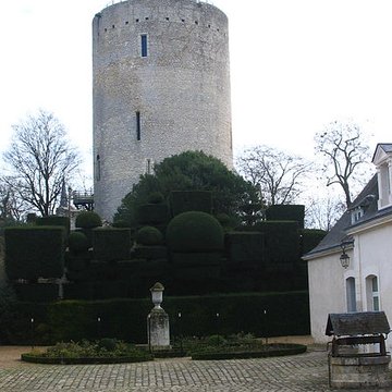 Tour blanche dIssoudun