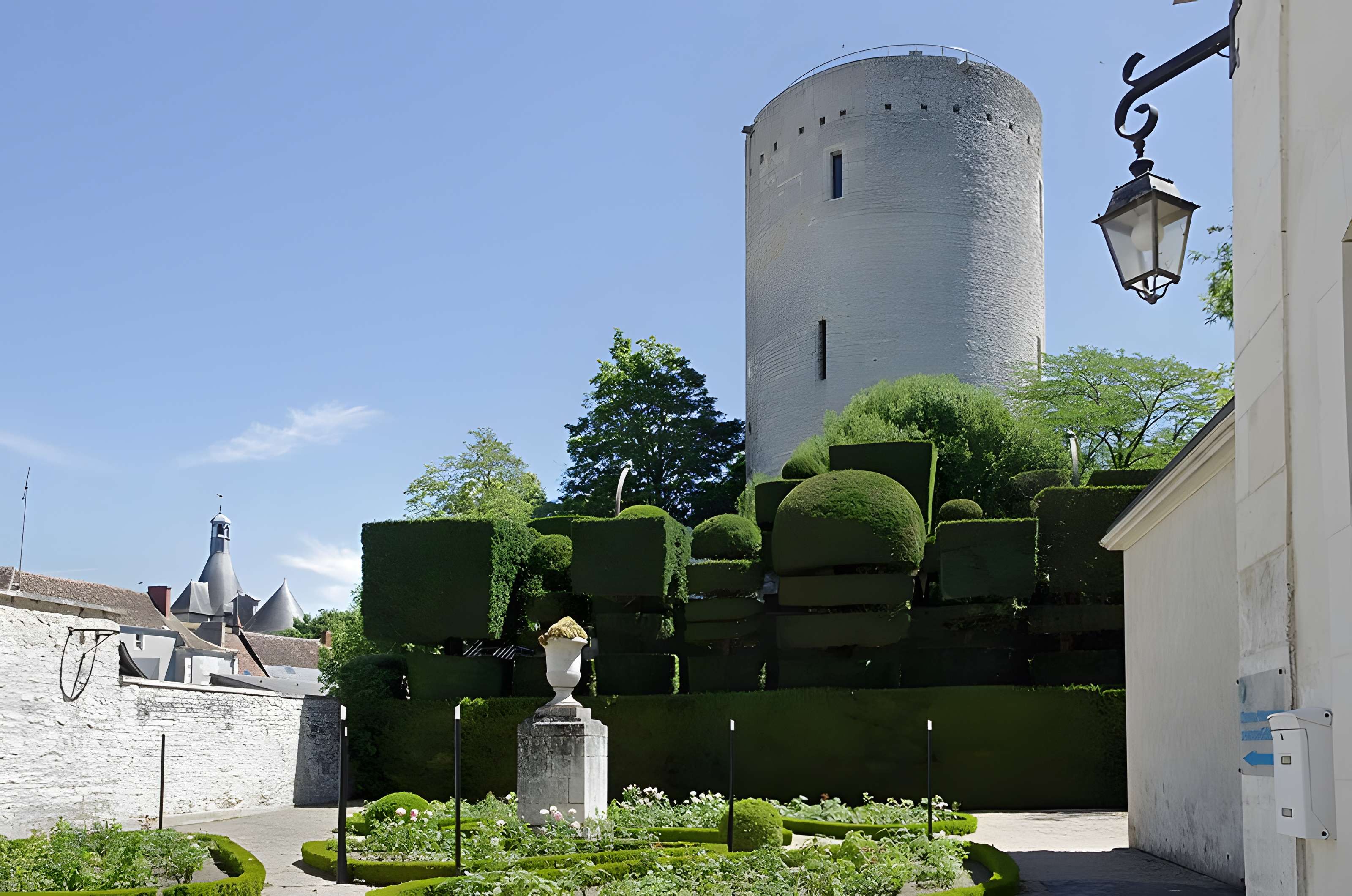 Tour blanche d'Issoudun