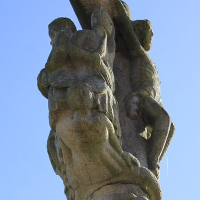 Photo de Croix de cimetière de Saint-Allouestre