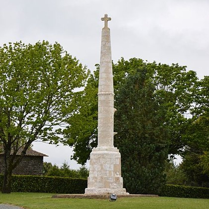 Photo de Croix de cimetière de Saint-Christophe-sur-Roc