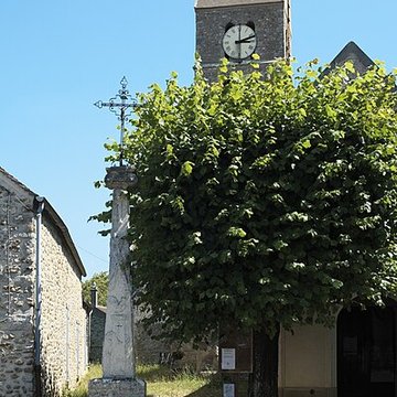 Croix de cimetière de Saint-Fargeau-Ponthierry
