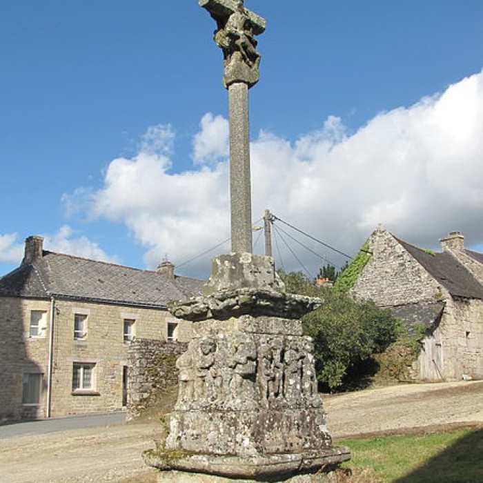 Photo de Croix de cimetière de Saint-Tugdual