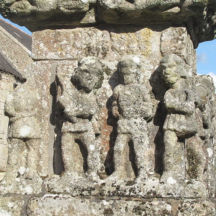 Photo de Croix de cimetière de Saint-Tugdual