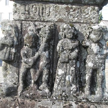 Croix de cimetière de Saint-Tugdual