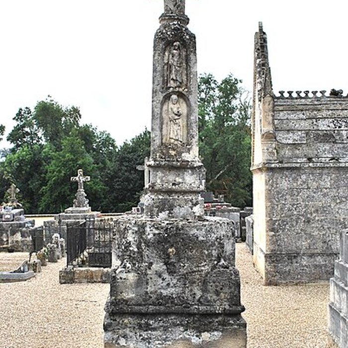 Photo de Croix de cimetière de Saint-Vivien-de-Blaye
