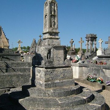Croix de cimetière de Saint-Vivien-de-Blaye