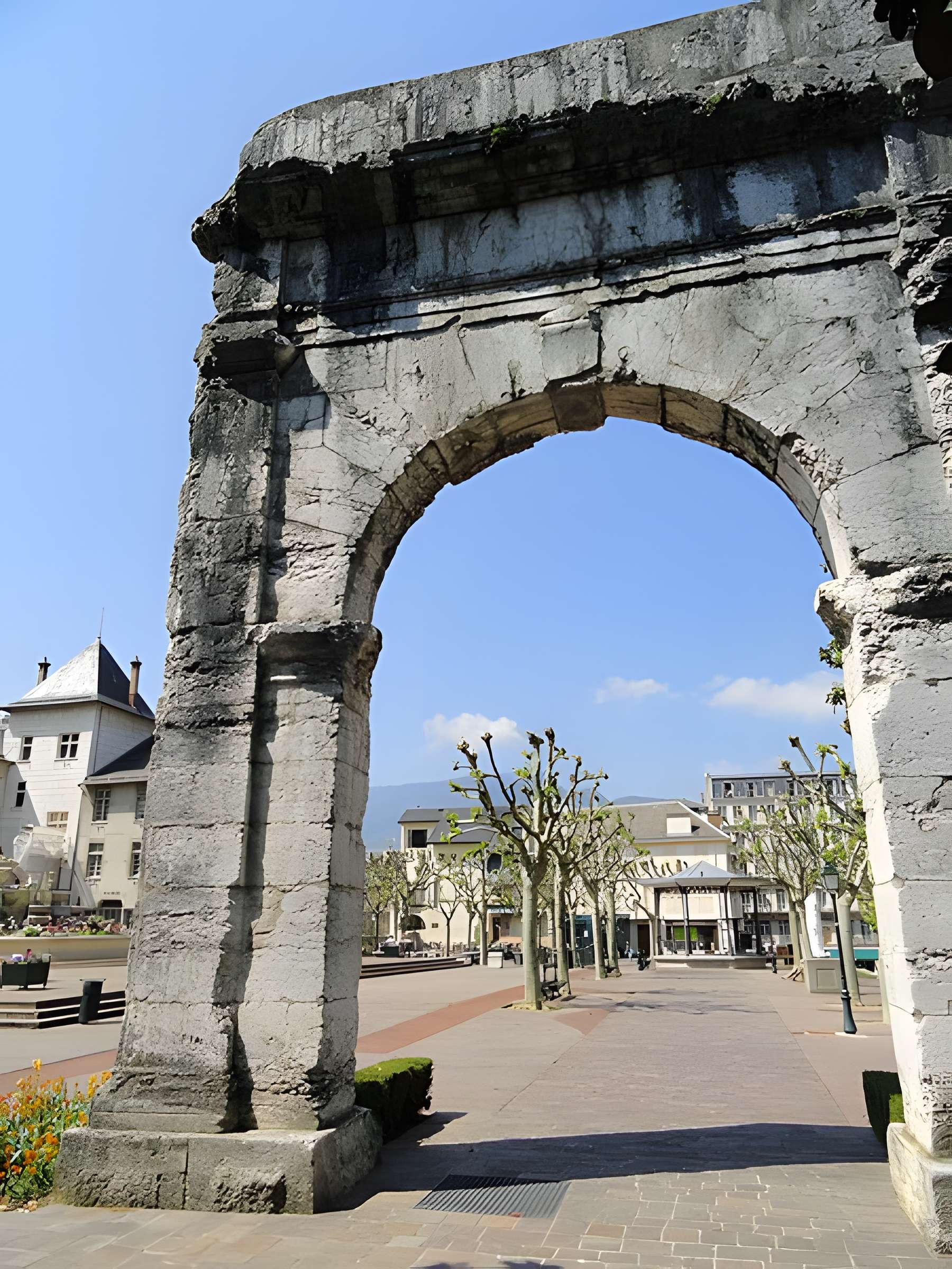 Arc de Campanus d'Aix-les-Bains