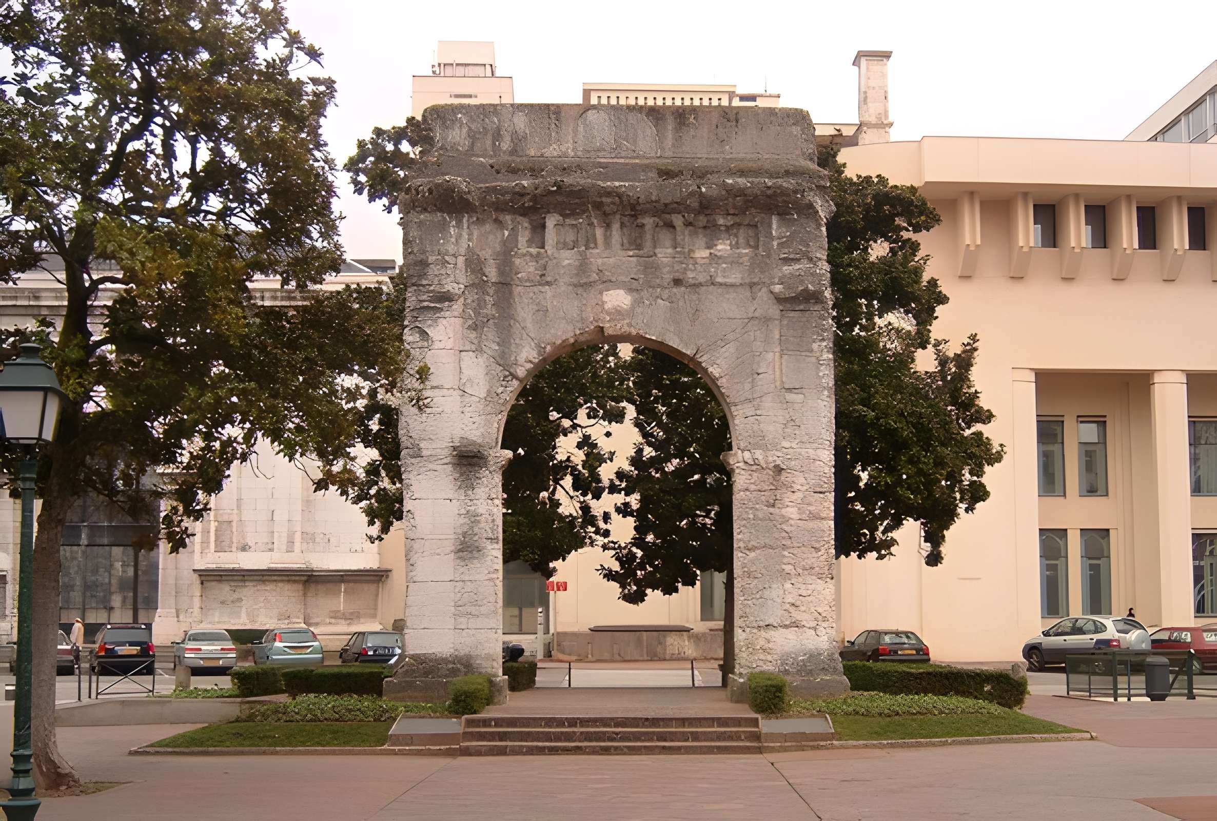 Arc de Campanus d'Aix-les-Bains