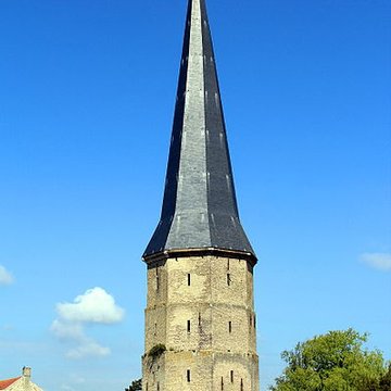 Tour Carrée de lAbbaye de Saint-Winoc