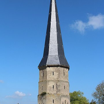Tour Carrée de lAbbaye de Saint-Winoc