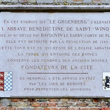 Tour Carrée de lAbbaye de Saint-Winoc