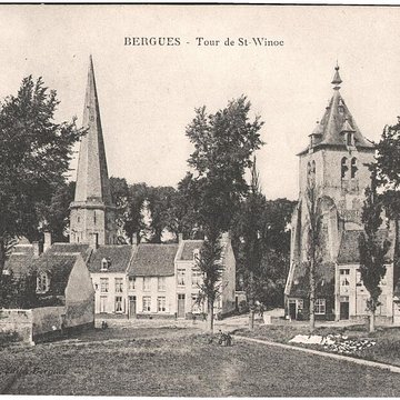 Tour Carrée de lAbbaye de Saint-Winoc