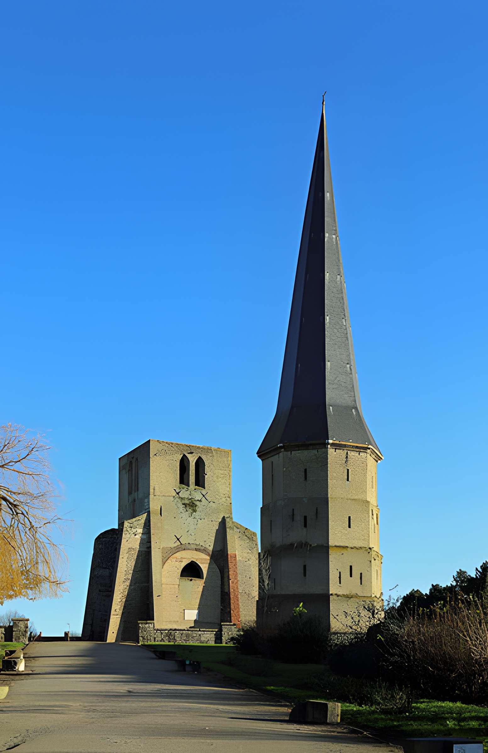 Tour Carrée de l'Abbaye de Saint-Winoc
