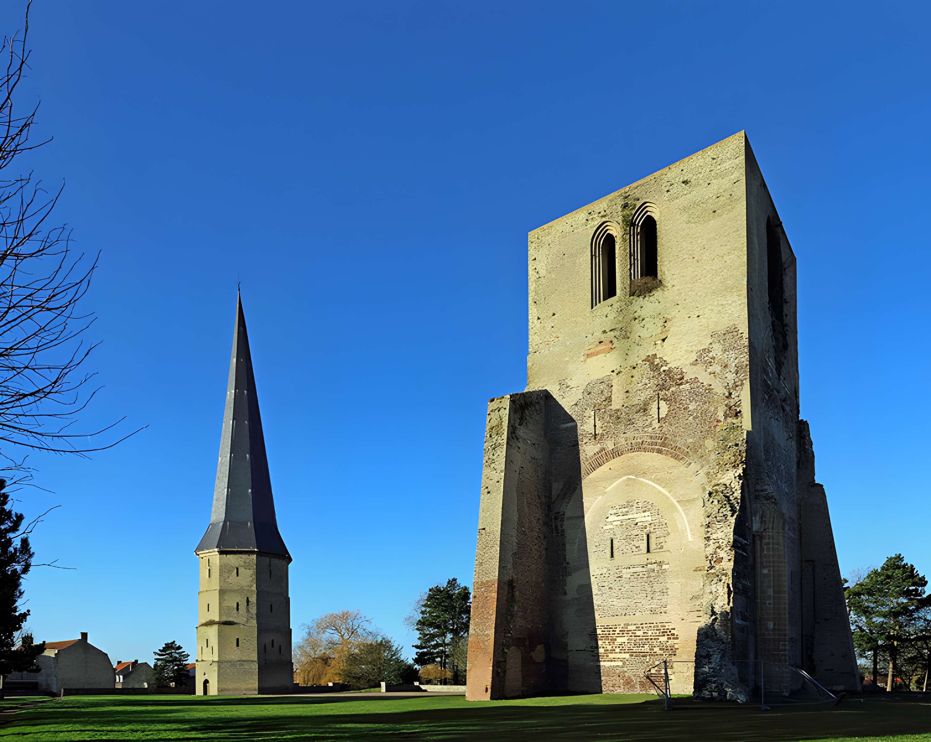 Tour Carrée de l'Abbaye de Saint-Winoc