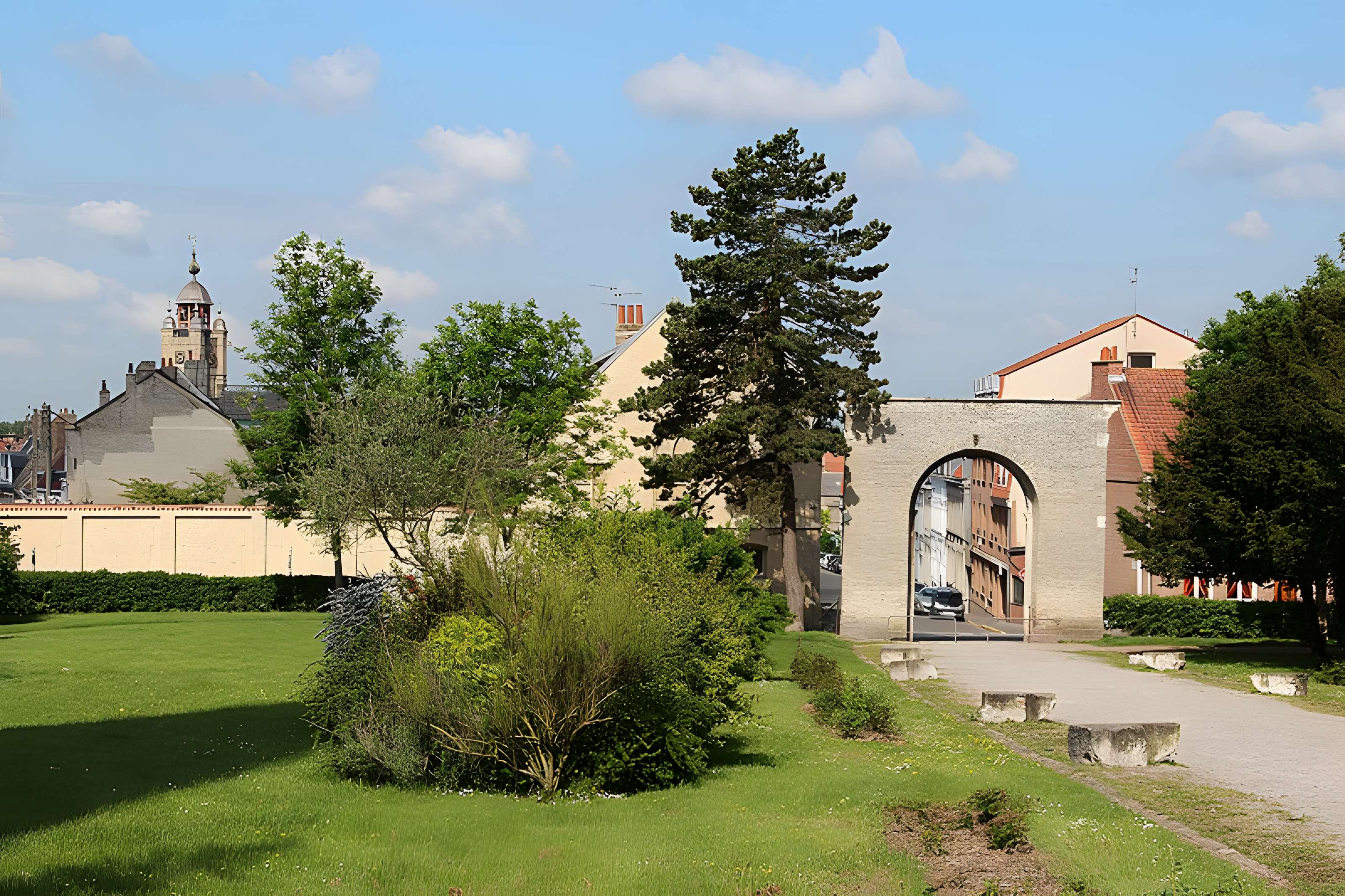 Tour Carrée de l'Abbaye de Saint-Winoc