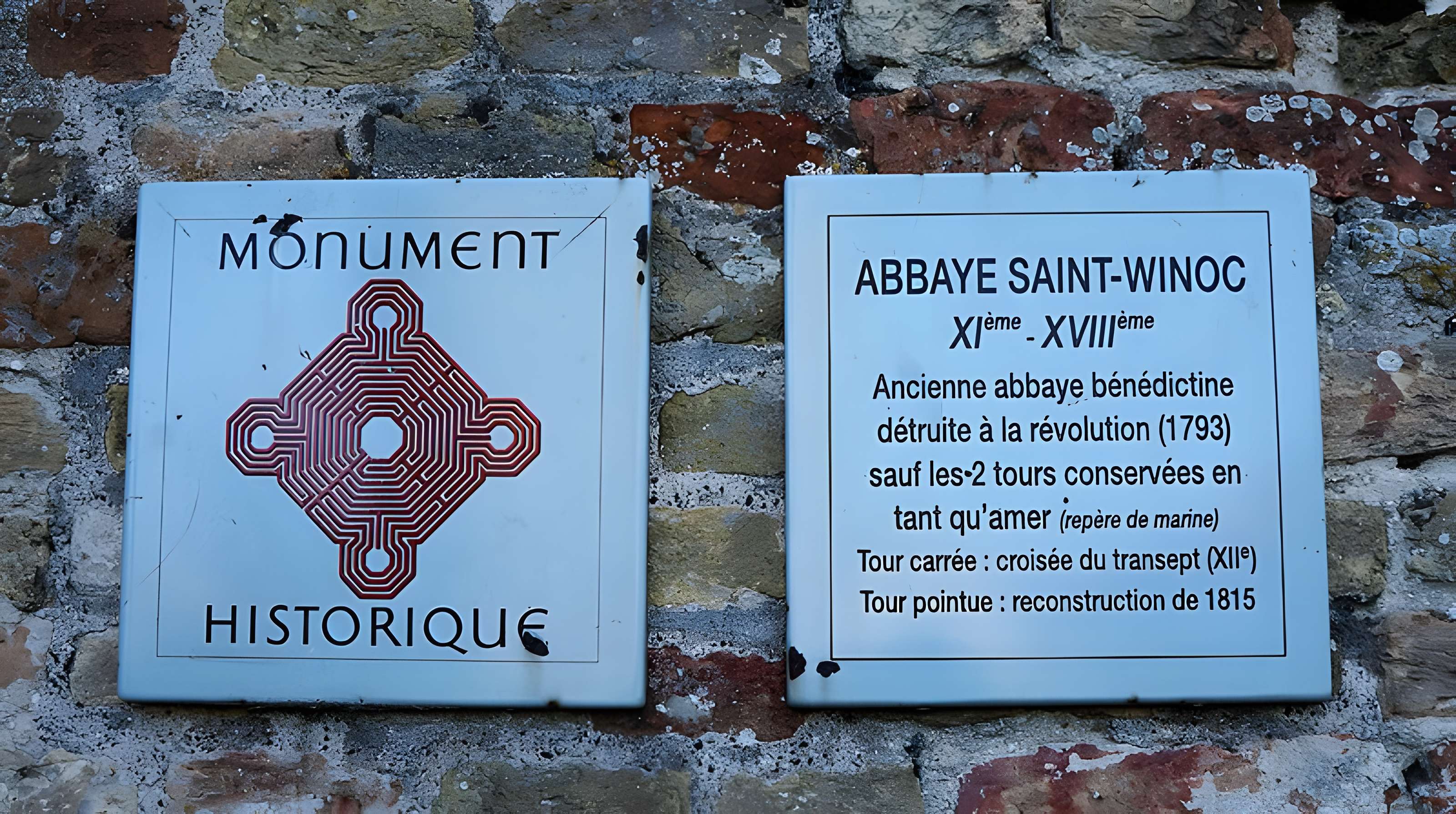 Tour Carrée de l'Abbaye de Saint-Winoc