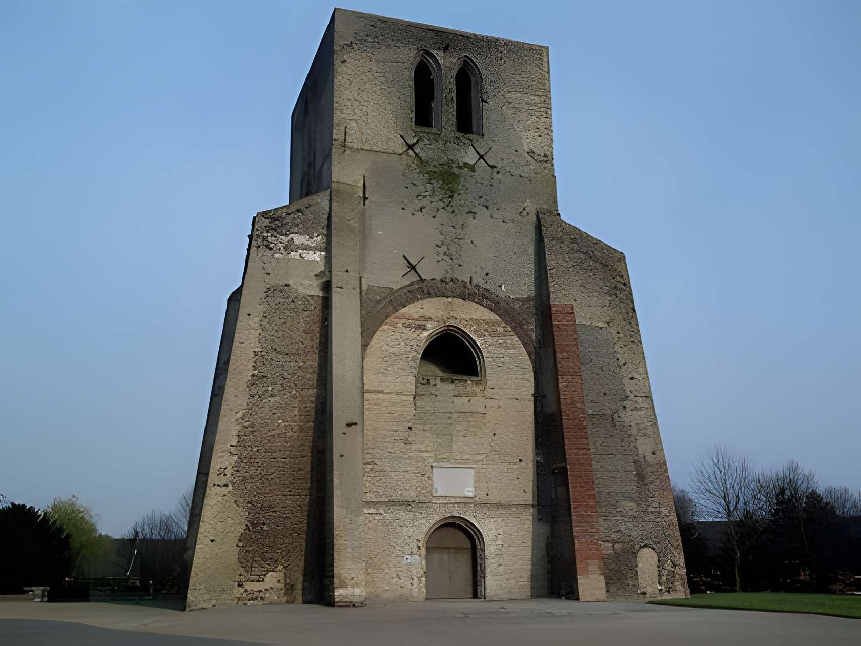 Tour Carrée de l'Abbaye de Saint-Winoc 