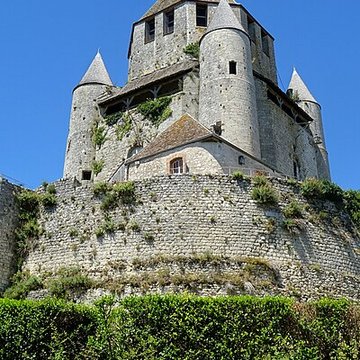 Tour César de Provins