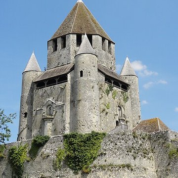 Tour César de Provins