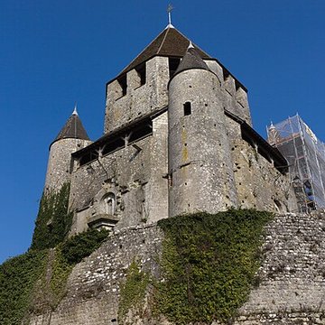 Tour César de Provins
