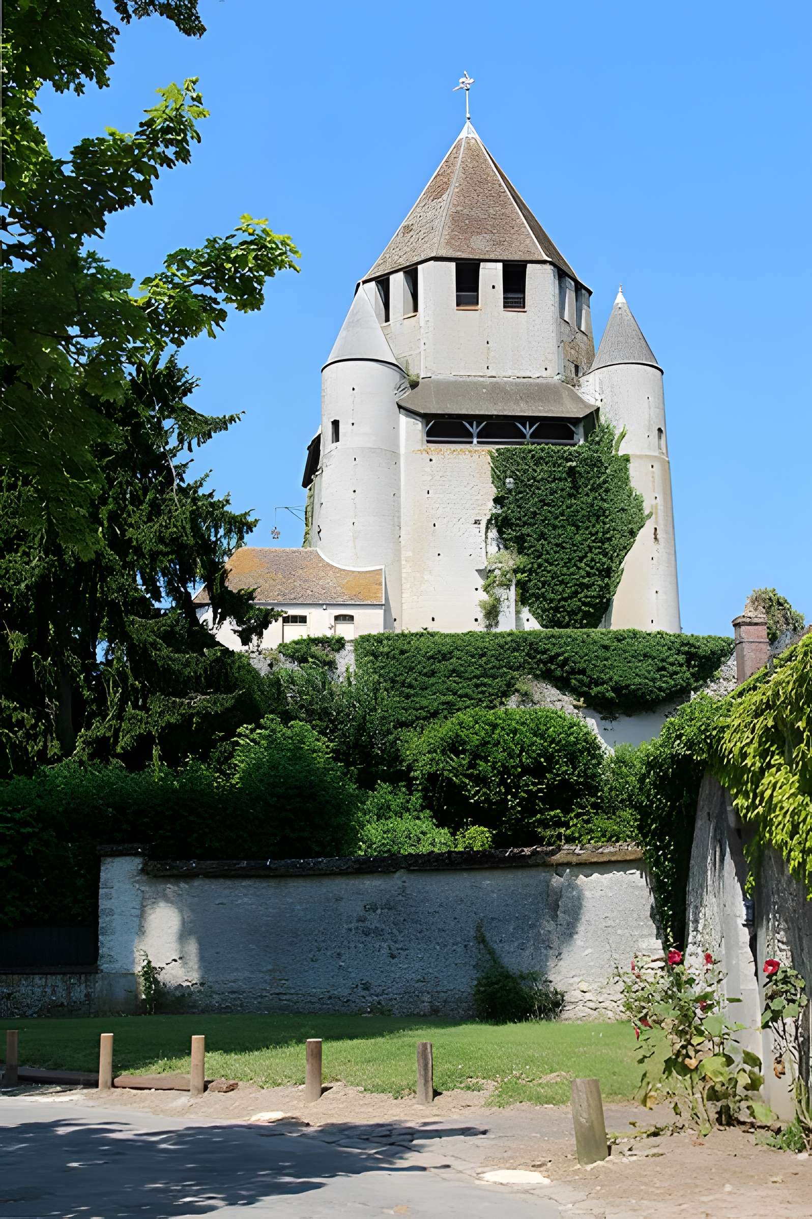 Tour César de Provins