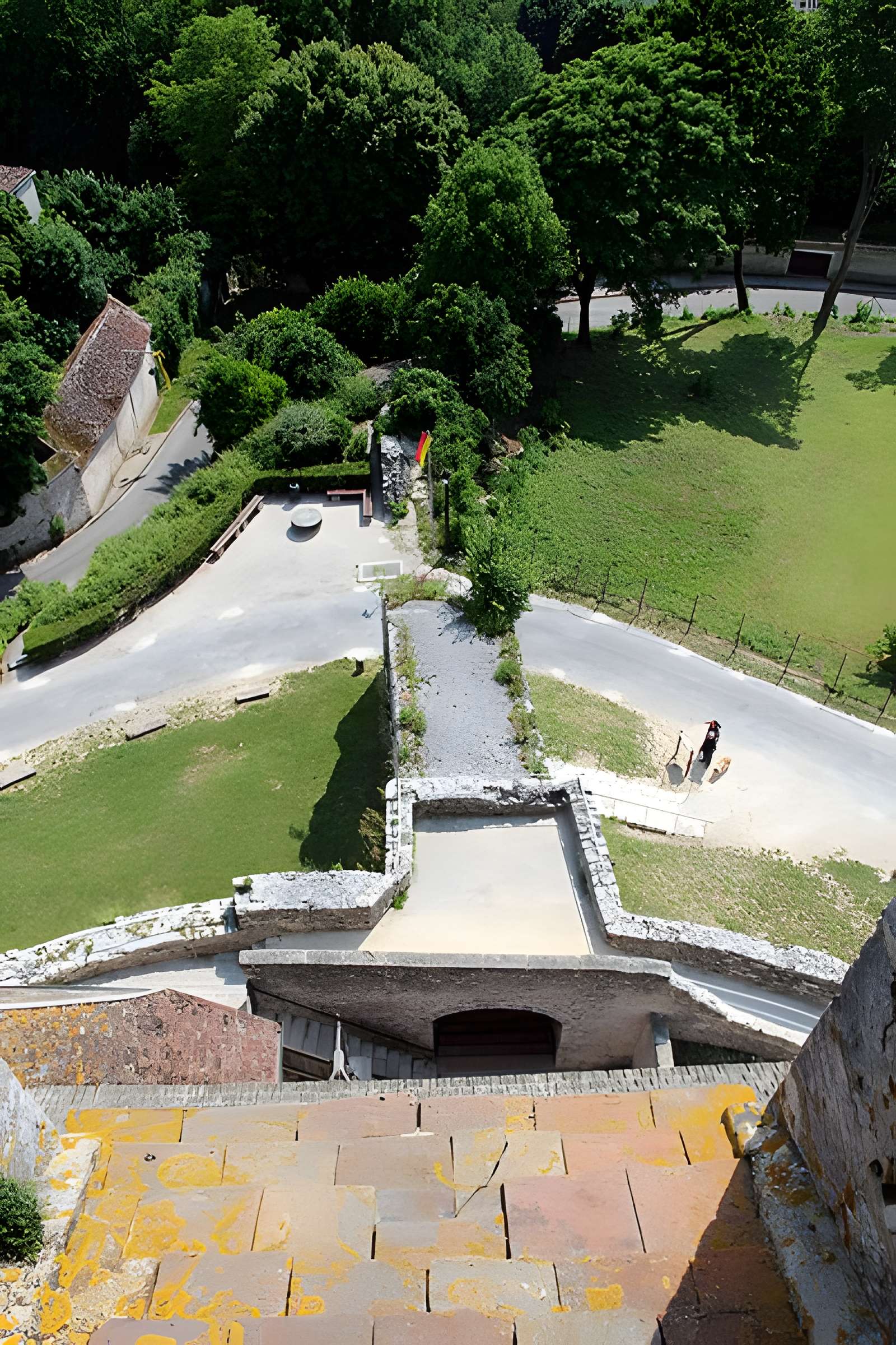 Tour César de Provins