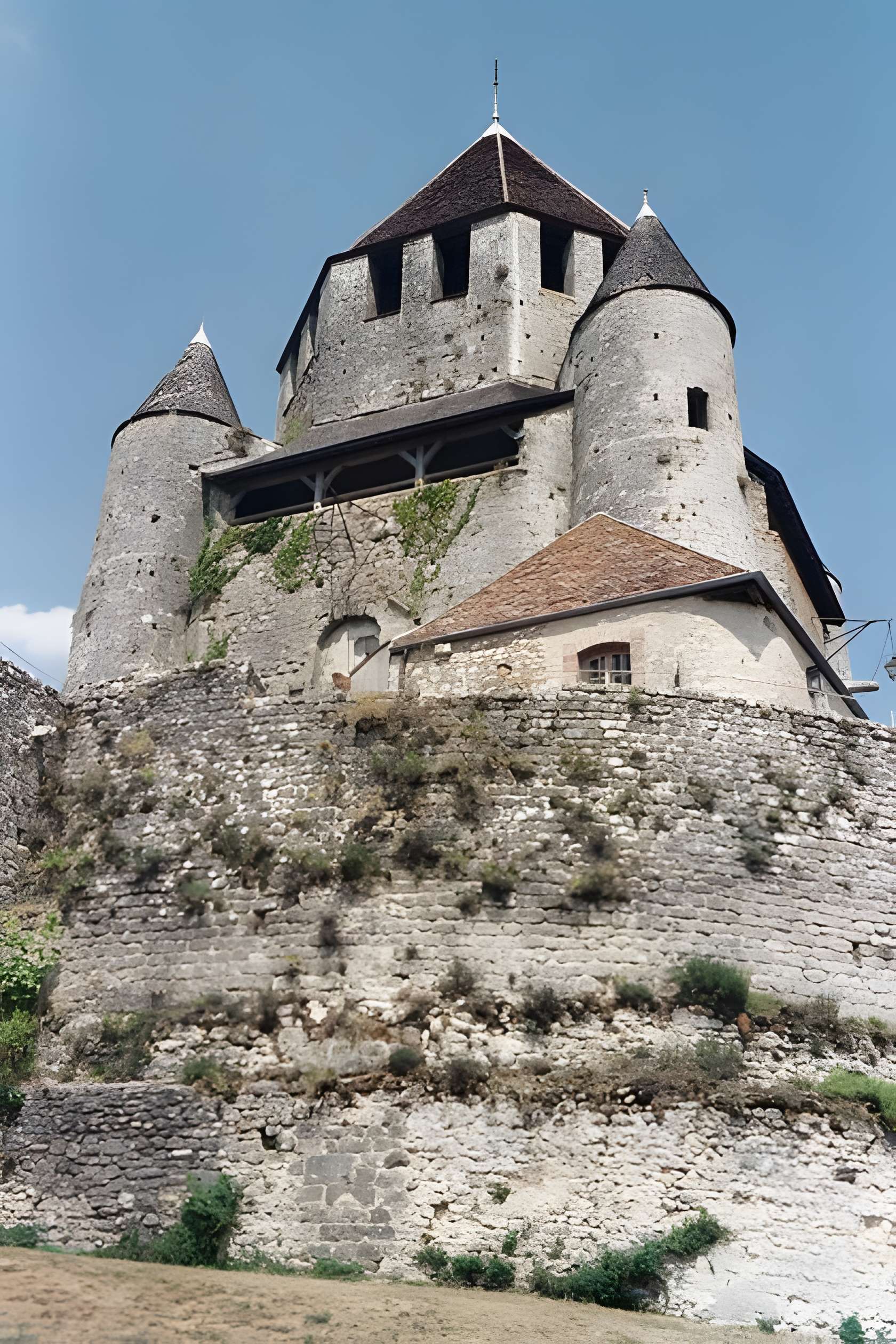 Tour César de Provins 