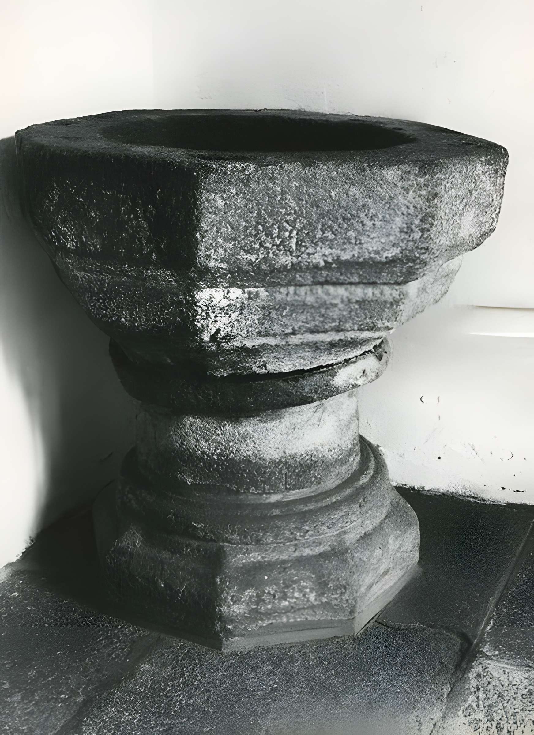 Croix de cimetière ou calvaire de Saint-Thélo