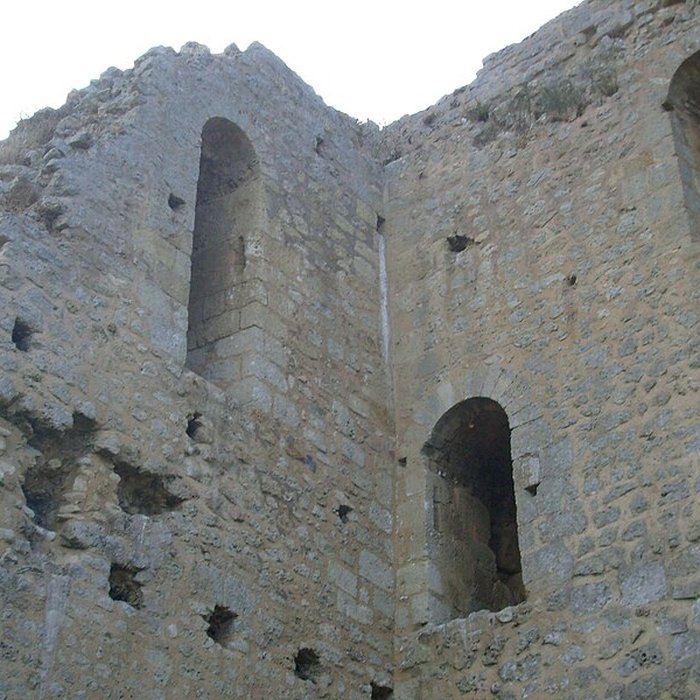 Photo de Tour de Broue à Saint-Sornin