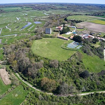 Tour de Broue à Saint-Sornin