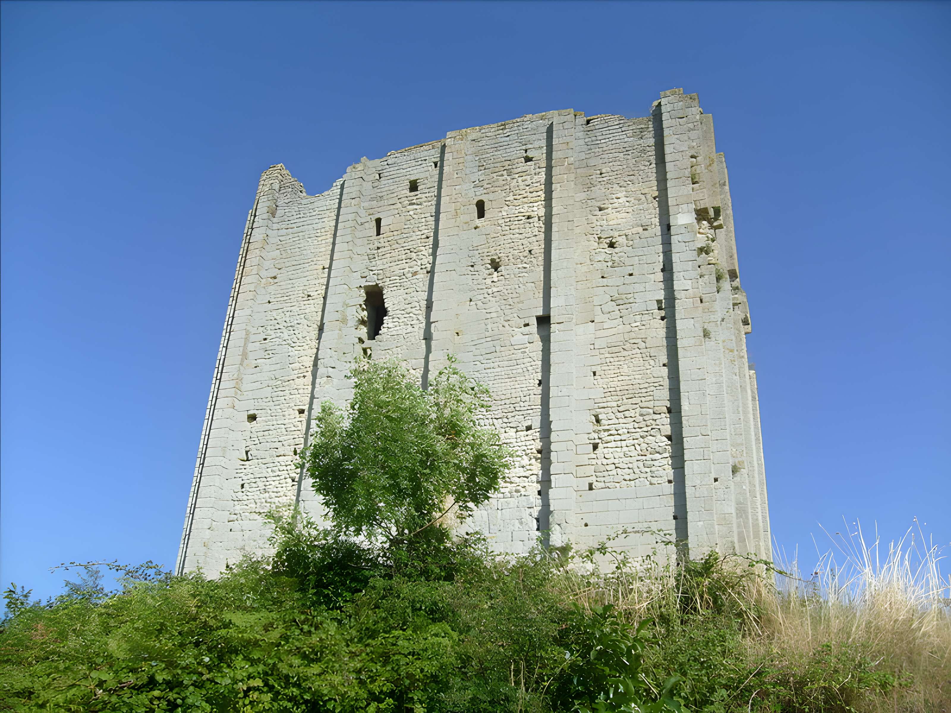 Tour de Broue à Saint-Sornin