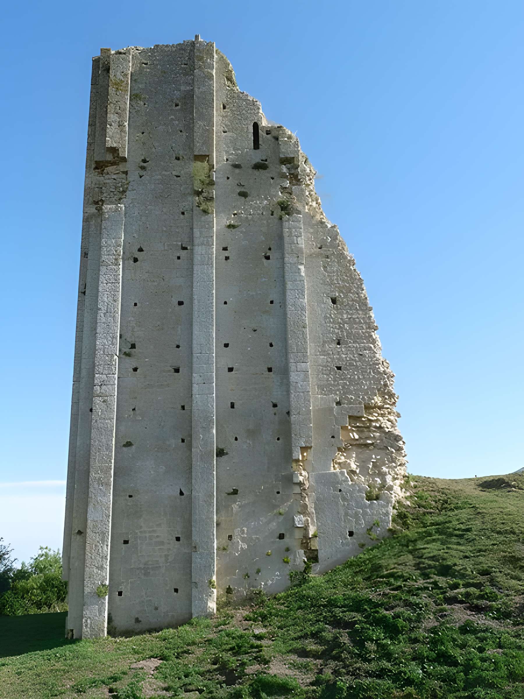 Tour de Broue à Saint-Sornin