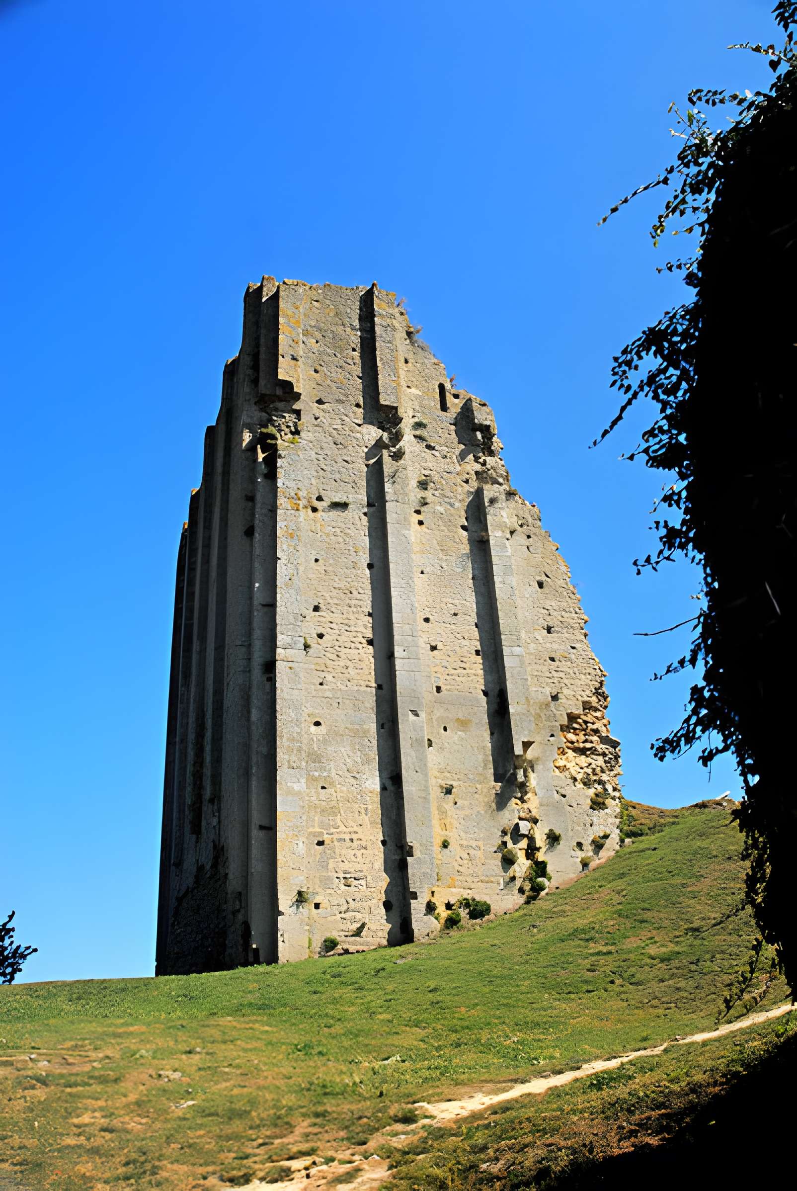 Tour de Broue à Saint-Sornin
