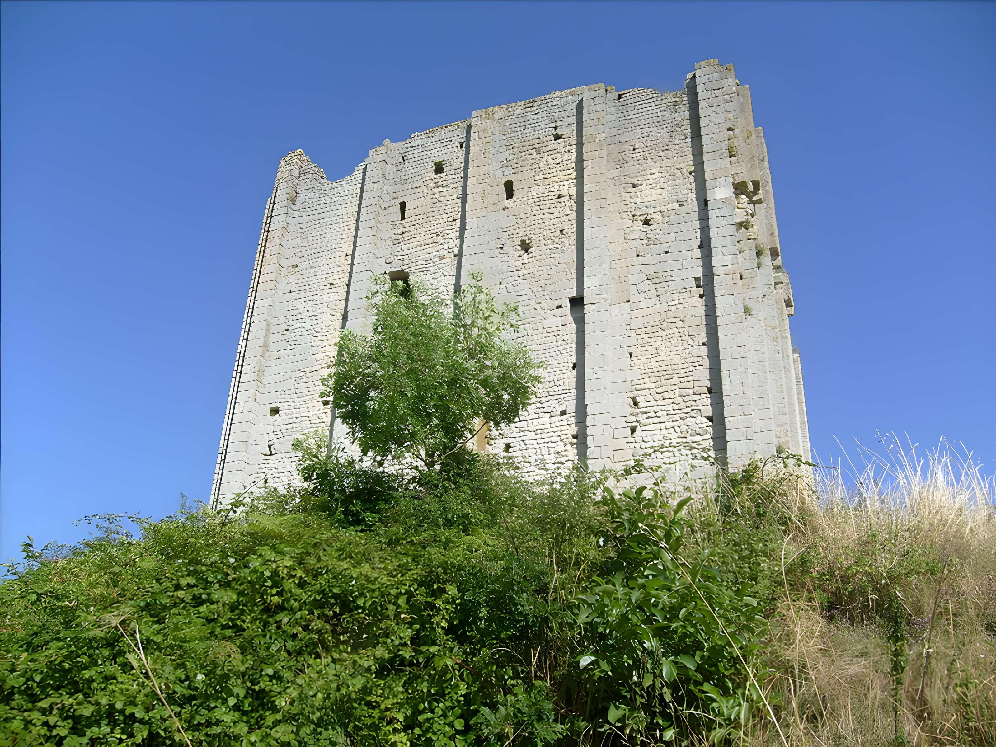 Tour de Broue à Saint-Sornin