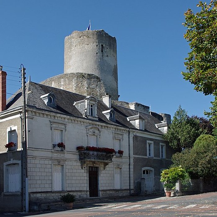 Photo de Tour de César à Châtillon-sur-Indre